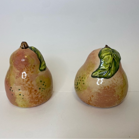 Pottery Salt and Pepper Shakers Pear Shaped Hand Painted by artist Seagrove NC - Picture 6 of 8